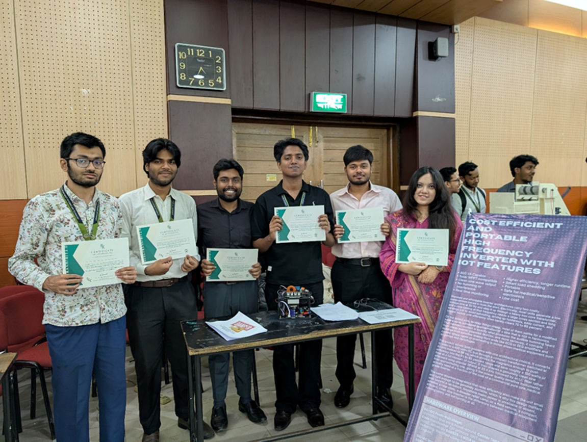 Second prize-winning team at ElectraXhibit 2.0